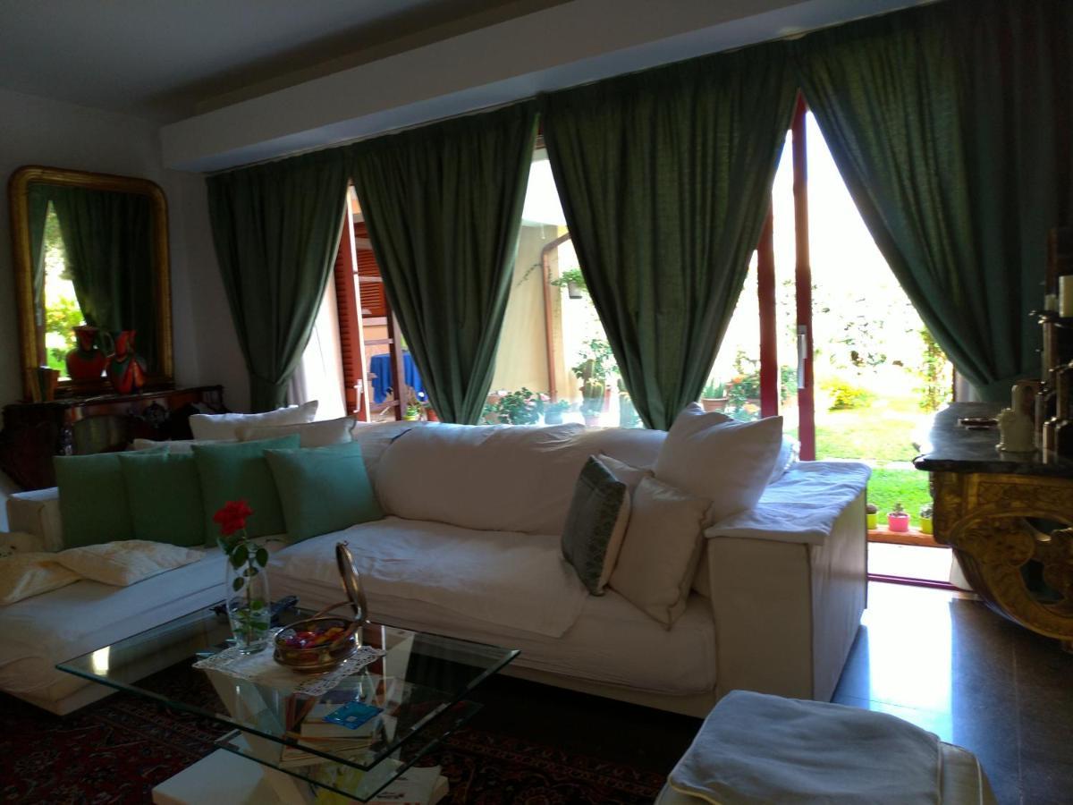 Gemma Di Gallura Charme B&B 올비아 외부 사진