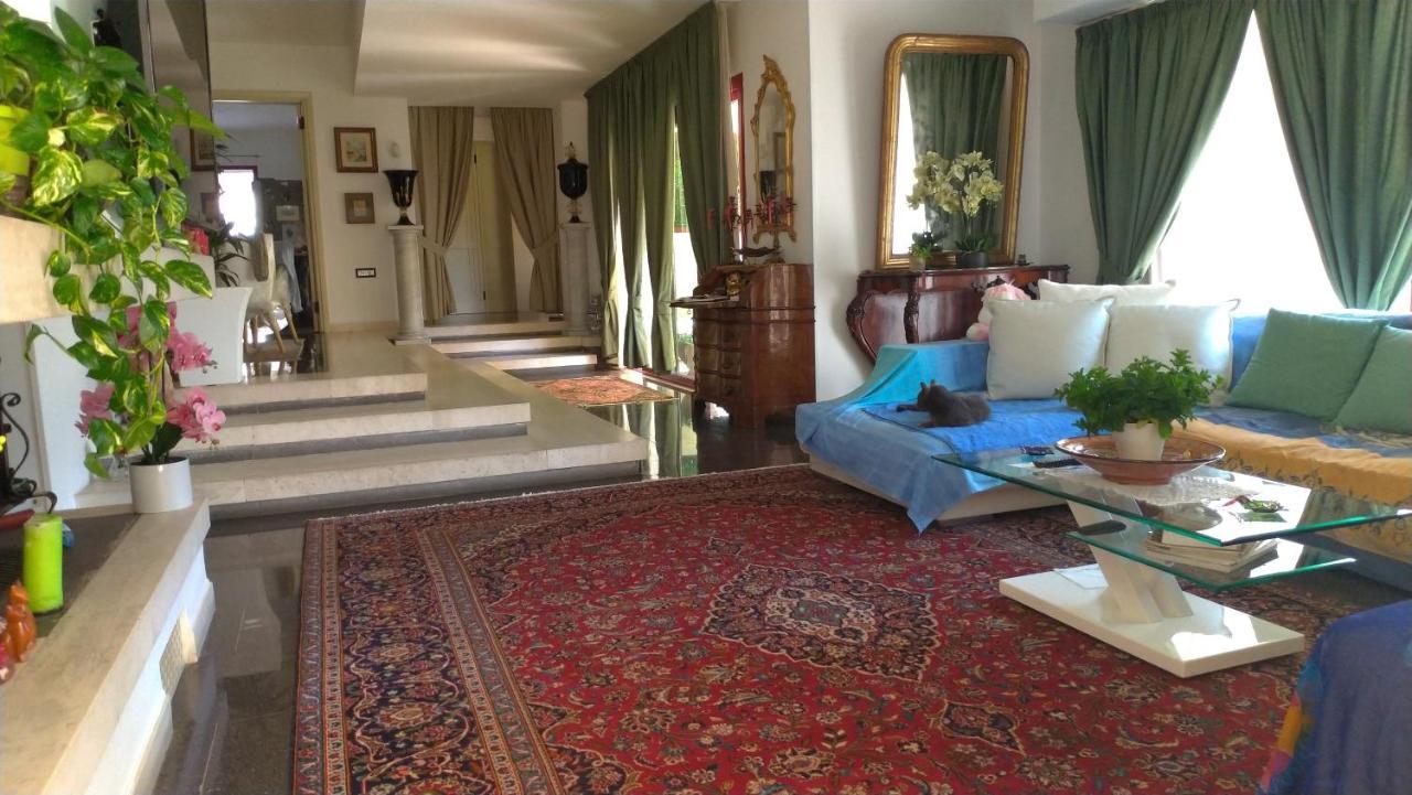 Gemma Di Gallura Charme B&B 올비아 외부 사진
